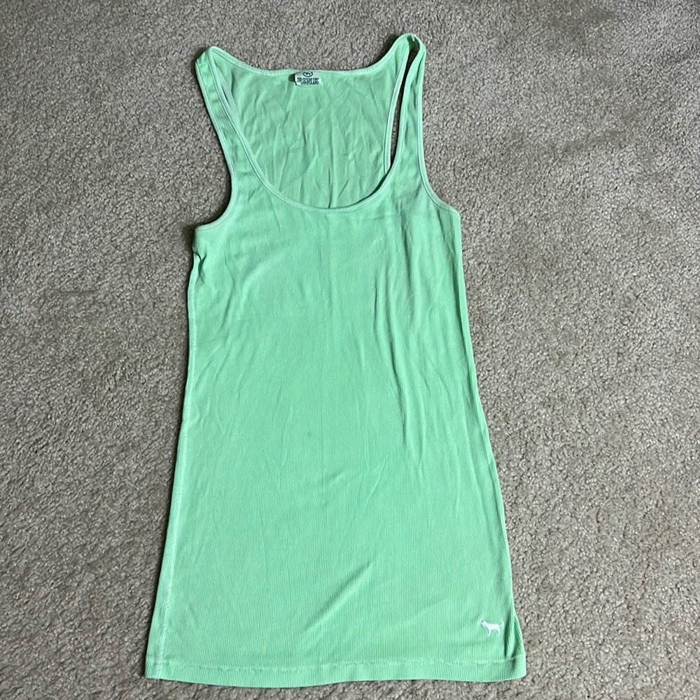 Victoria’s Secret Pink lime green tank top Size Large